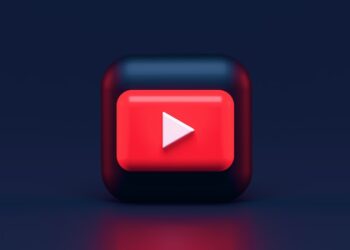 YouTube dark mode featured image